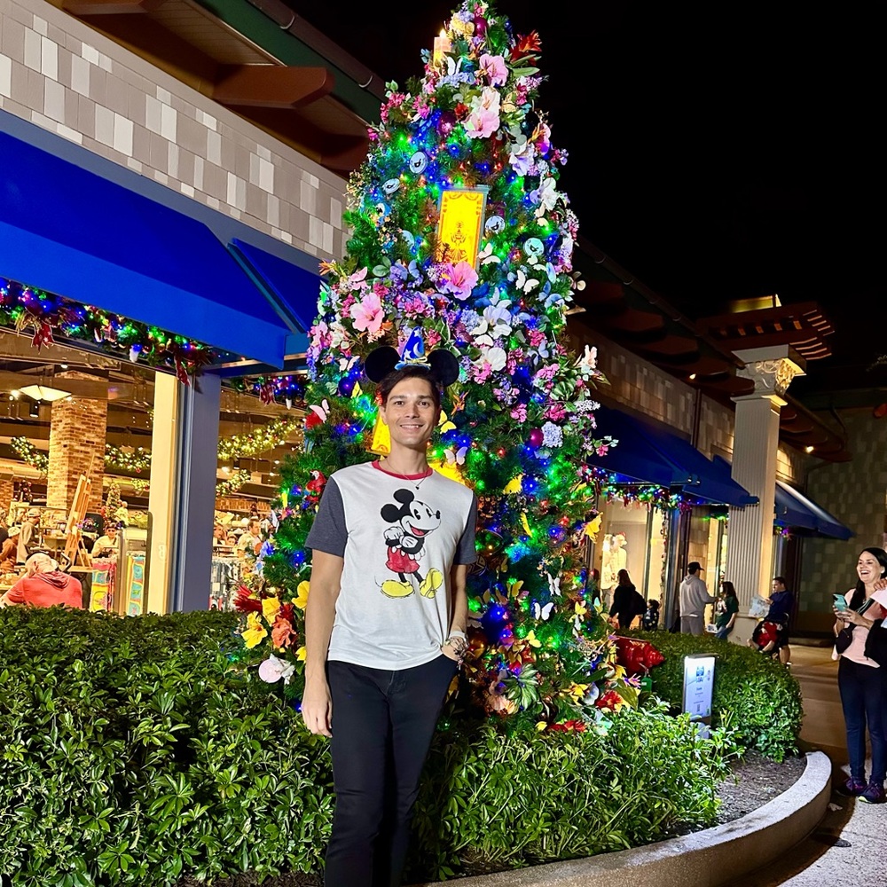 Mickey Mouse T shirt - Picture 2 of 6